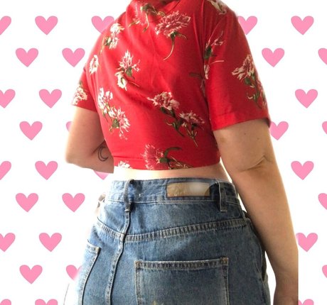 Tayla Cooper