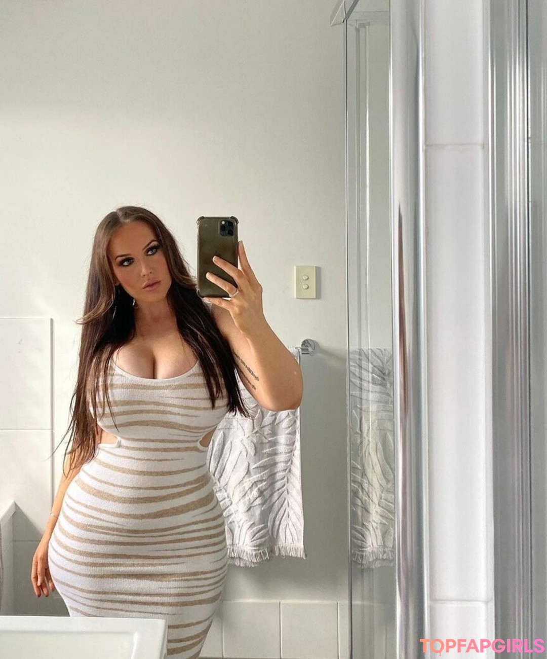 Foto desnuda filtrada de OnlyFans de Tayla Cooper #90 Foto desnuda filtrada de OnlyFans de Tayla Cooper #90