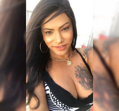 Foto desnuda filtrada de OnlyFans de Karol Salles