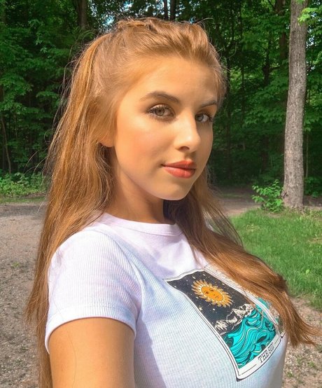 Samantha Vicha