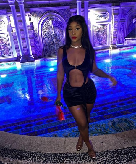 Foto desnuda filtrada de OnlyFans de Cathiimedialuna