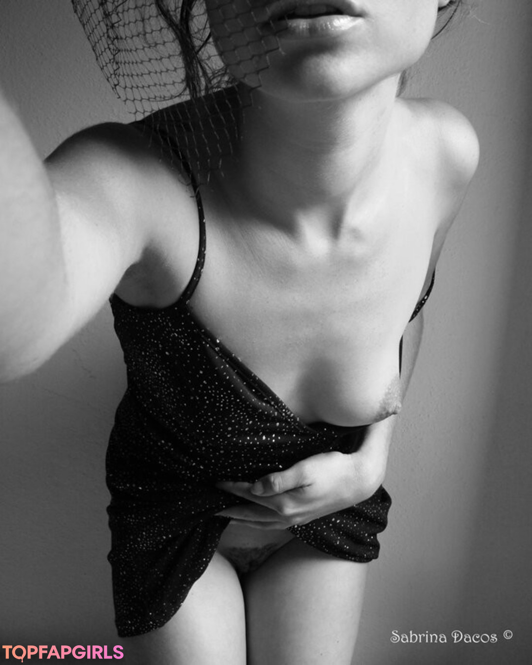 Foto desnuda filtrada de OnlyFans de Sabrina Dacos #384 Foto desnuda filtrada de OnlyFans de Sabrina Dacos #384