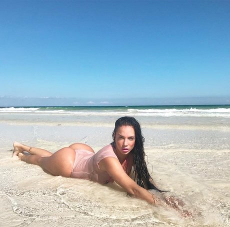 Foto desnuda filtrada de OnlyFans de Samira Jalil
