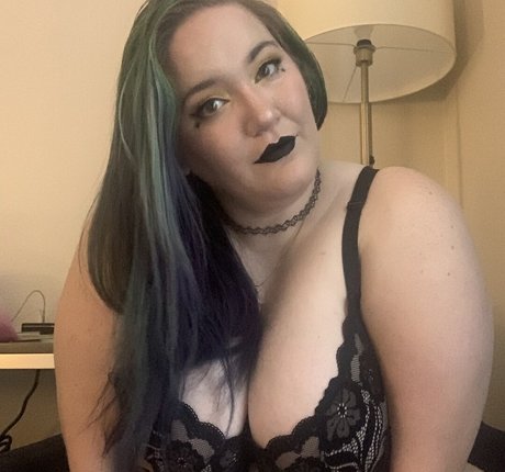 Foto desnuda filtrada de OnlyFans de Terra Calaway