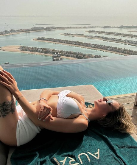 Foto desnuda filtrada de OnlyFans de Mary Nabokova