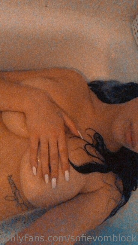 Foto desnuda filtrada de OnlyFans de Sofie Vom Block