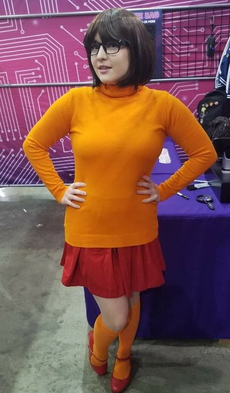 FoxyCosplay