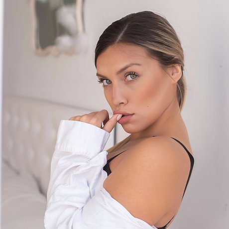 Alyson Gray