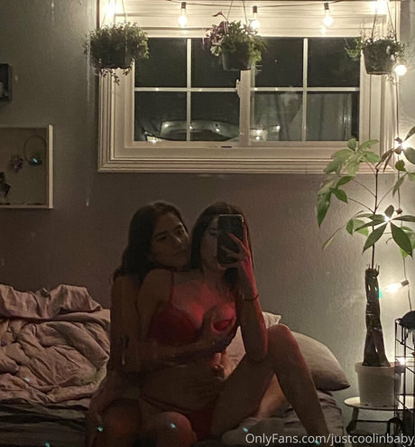 Foto desnuda filtrada de OnlyFans de Justcoolinbaby