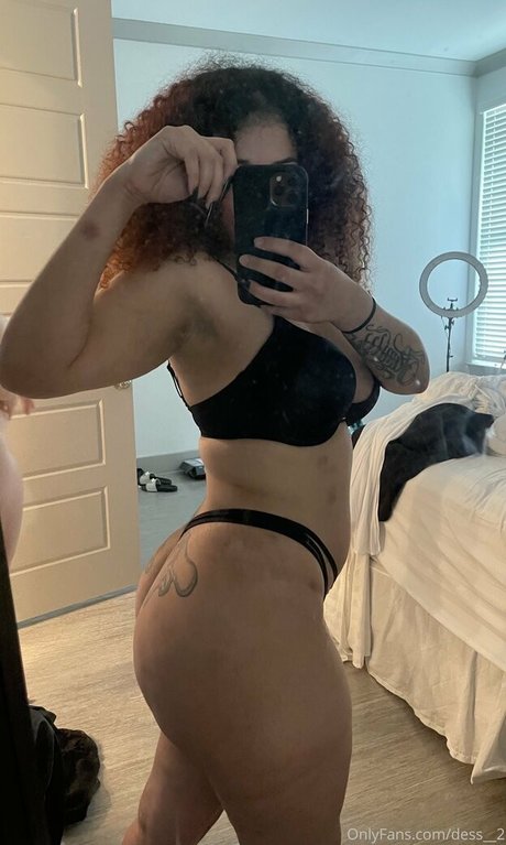 Foto desnuda filtrada de OnlyFans de Dess2