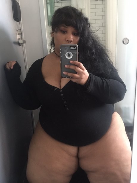 Foto desnuda filtrada de OnlyFans de Thiccflix