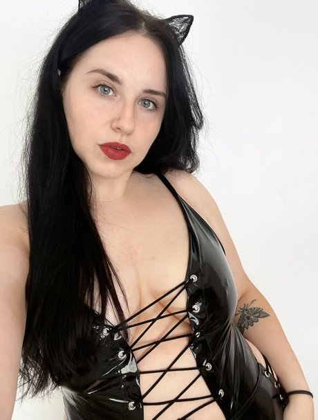 Foto desnuda filtrada de OnlyFans de Louise Daniellex