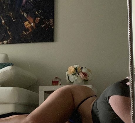 Foto desnuda filtrada de OnlyFans de Yoursnikita
