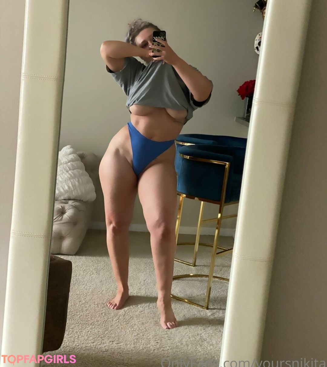 Foto desnuda filtrada de OnlyFans de Yoursnikita #74 Foto desnuda filtrada de OnlyFans de Yoursnikita #74