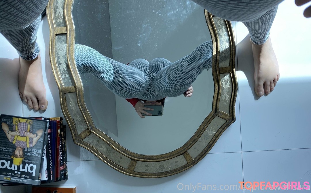 Foto desnuda filtrada de OnlyFans de Explore With Sara #92 Foto desnuda filtrada de OnlyFans de Explore With Sara #92