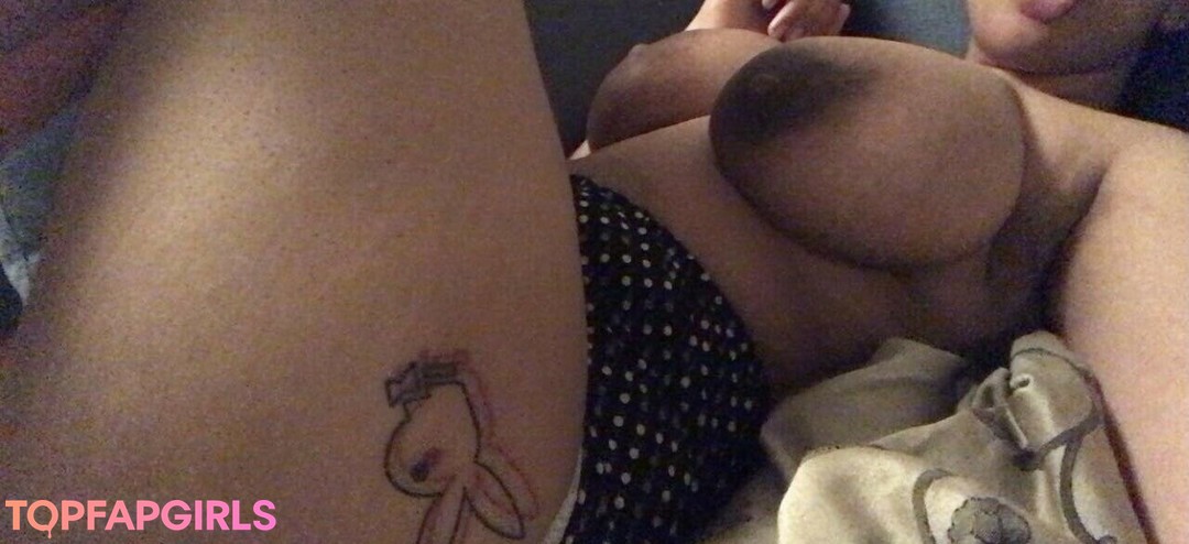 Foto desnuda filtrada de OnlyFans de Lulbadprincess #27 Foto desnuda filtrada de OnlyFans de Lulbadprincess #27