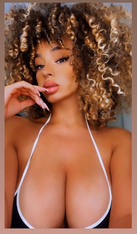 Dana Curly