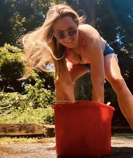 Foto desnuda filtrada de OnlyFans de Michk107