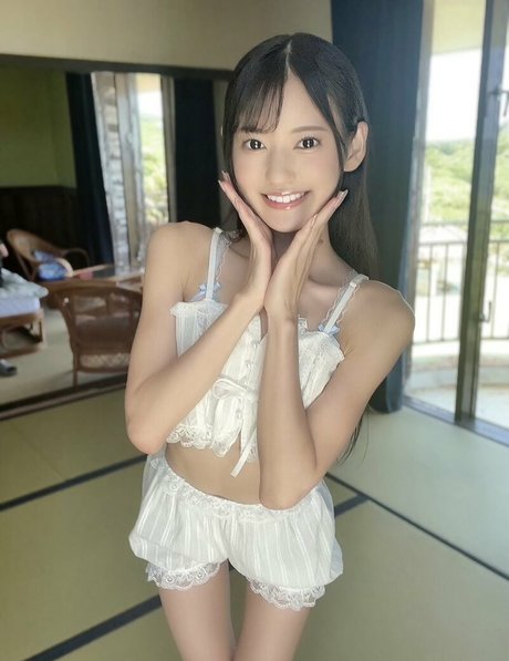 Foto desnuda filtrada de OnlyFans de Umi Yatsugake