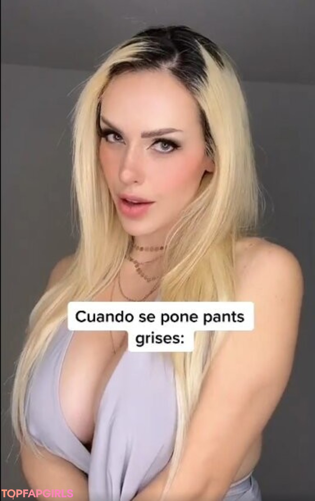 Foto desnuda filtrada de OnlyFans de Yoirenevip #10 Foto desnuda filtrada de OnlyFans de Yoirenevip #10