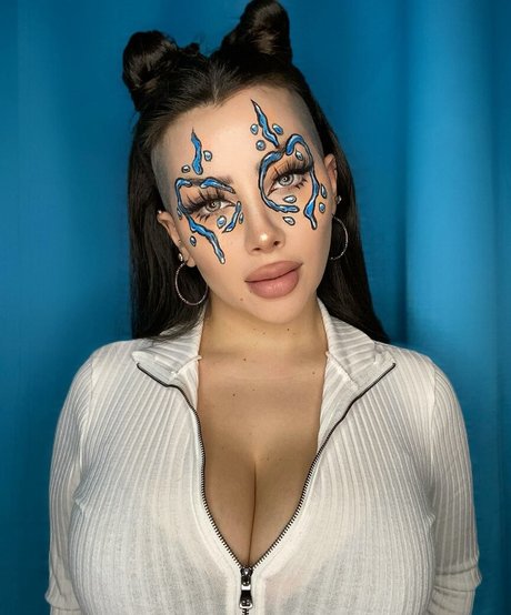 Foto desnuda filtrada de OnlyFans de Vaimonroe