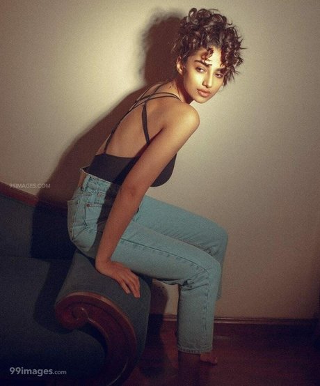 Meenakshi Chaudhary