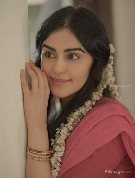 Foto desnuda filtrada de OnlyFans de Adah Sharma