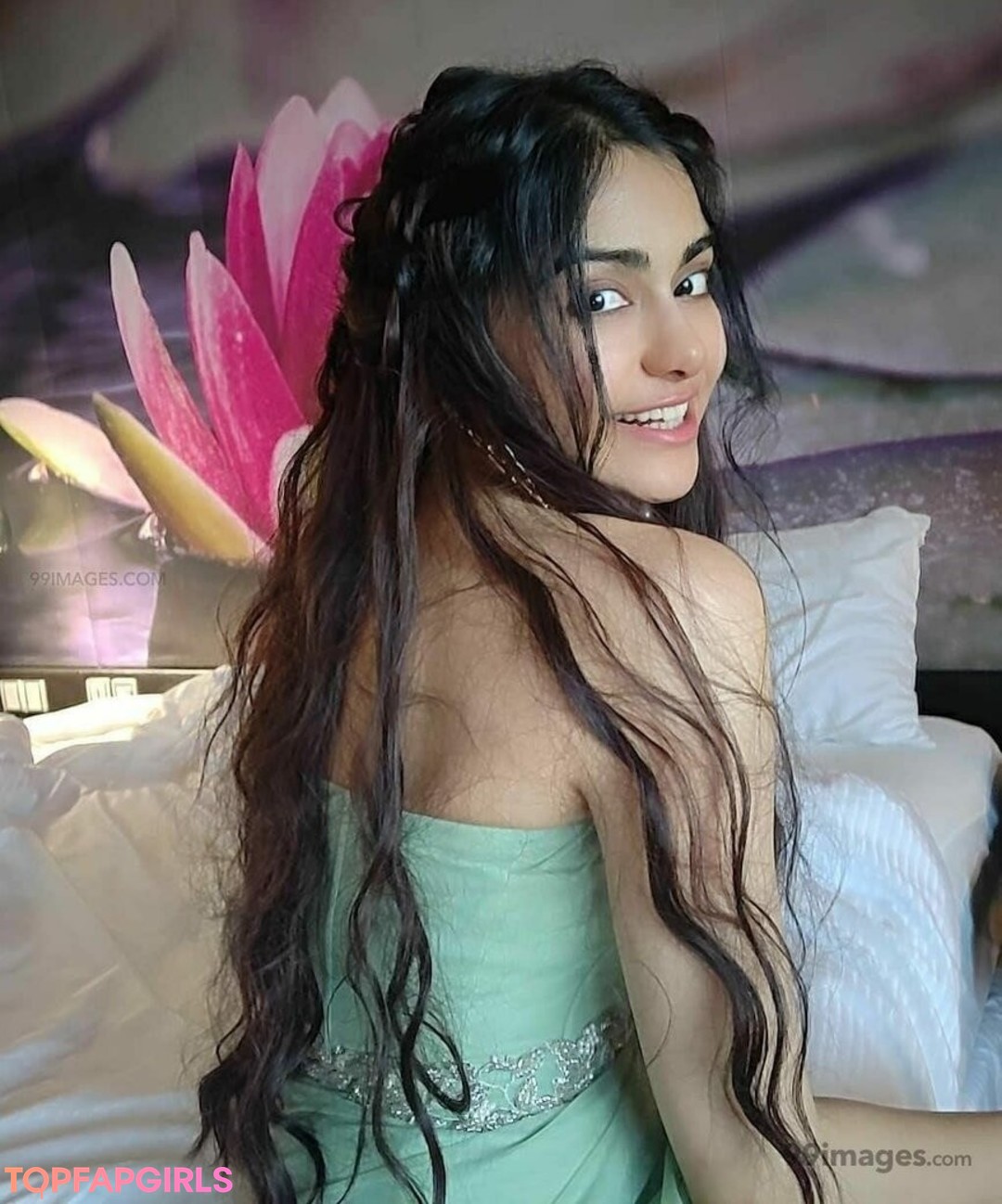 Foto desnuda filtrada de OnlyFans de Adah Sharma #349 Foto desnuda filtrada de OnlyFans de Adah Sharma #349