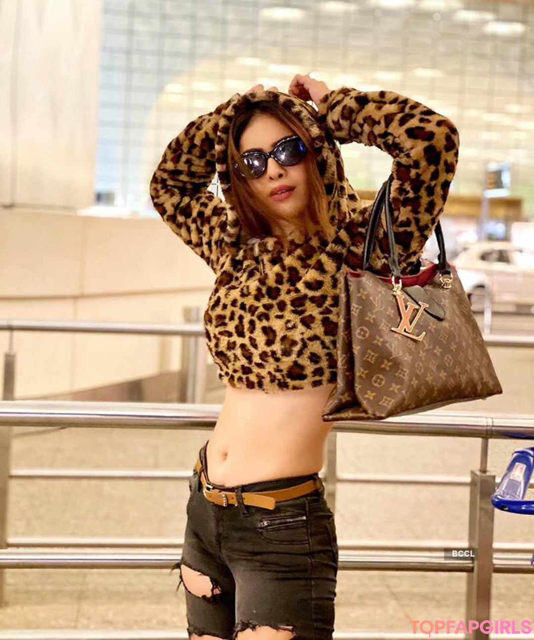 Foto desnuda filtrada de OnlyFans de Neha Malik #120 Foto desnuda filtrada de OnlyFans de Neha Malik #120