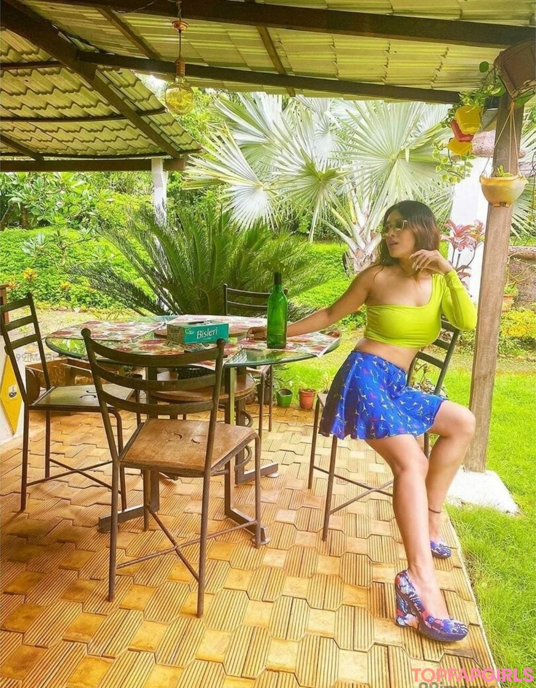 Foto desnuda filtrada de OnlyFans de Neha Malik #409 Foto desnuda filtrada de OnlyFans de Neha Malik #409