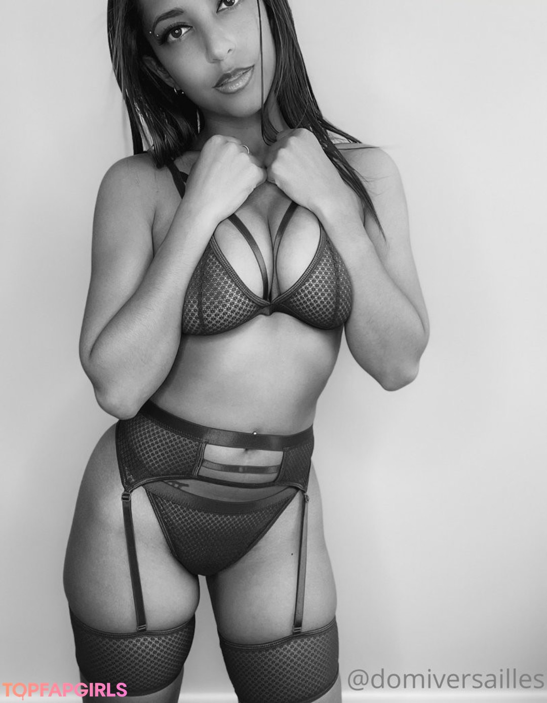 Foto desnuda filtrada de OnlyFans de Domi Versailles #107 Foto desnuda filtrada de OnlyFans de Domi Versailles #107