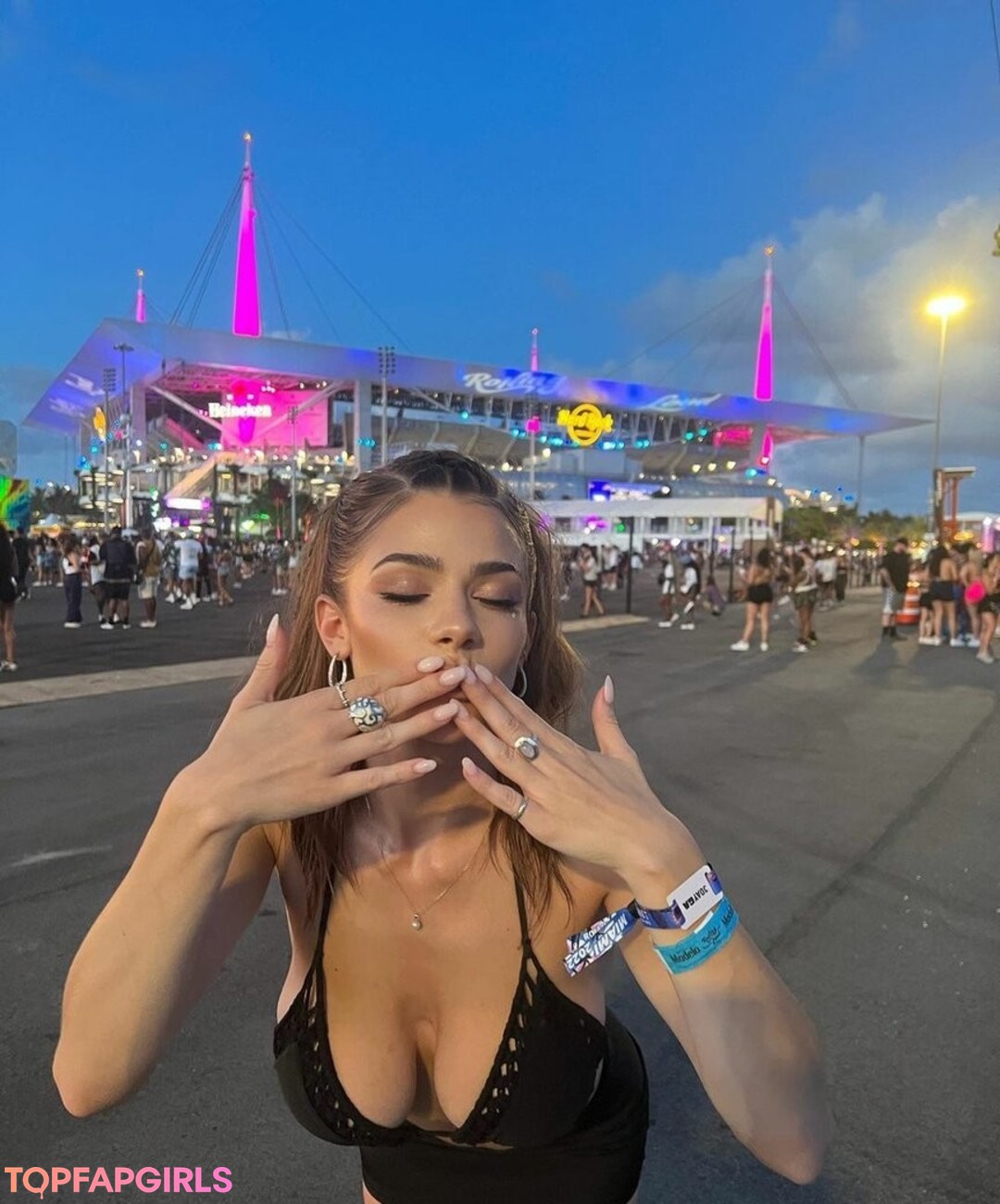 Foto desnuda filtrada de OnlyFans de Amanda Kolar #4 Foto desnuda filtrada de OnlyFans de Amanda Kolar #4