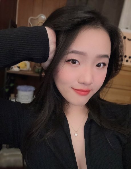 Foto desnuda filtrada de OnlyFans de Juwia
