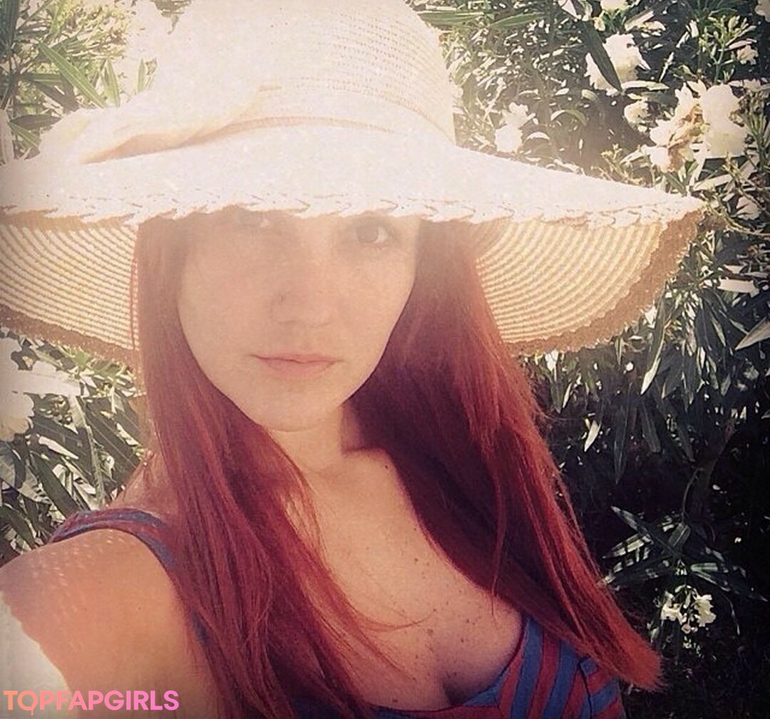 Foto desnuda filtrada de OnlyFans de Dulce Maria #434 Foto desnuda filtrada de OnlyFans de Dulce Maria #434