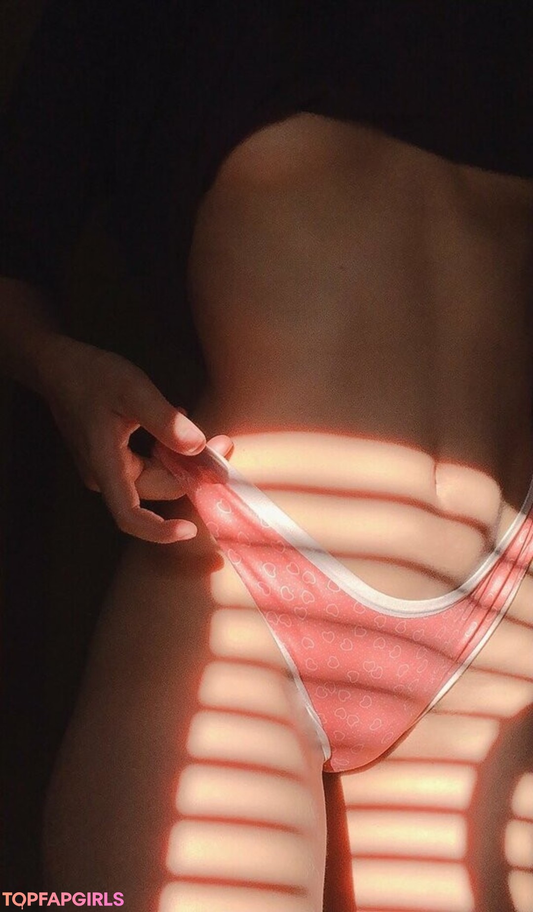 Foto desnuda filtrada de OnlyFans de Cringemarry #14 Foto desnuda filtrada de OnlyFans de Cringemarry #14