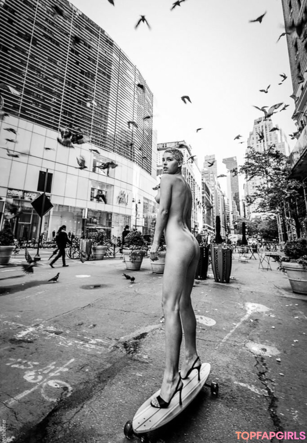 Foto desnuda filtrada de OnlyFans de Marisa Papen #52 Foto desnuda filtrada de OnlyFans de Marisa Papen #52