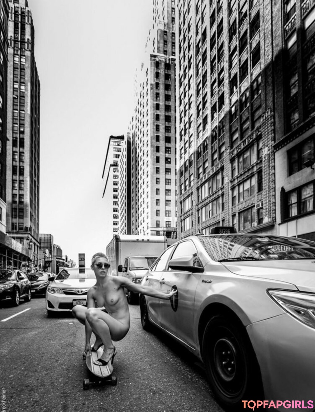 Foto desnuda filtrada de OnlyFans de Marisa Papen #58 Foto desnuda filtrada de OnlyFans de Marisa Papen #58