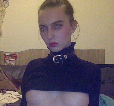 Foto desnuda filtrada de OnlyFans de Ifuseekamytonight
