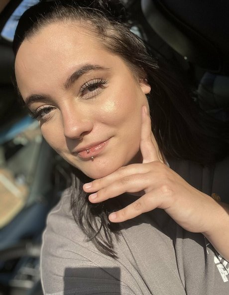 Hornythickkitten