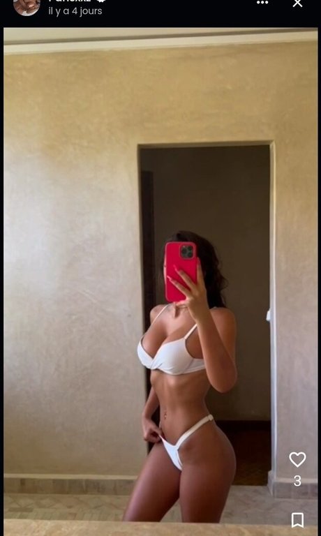 Foto desnuda filtrada de OnlyFans de Parisxxz