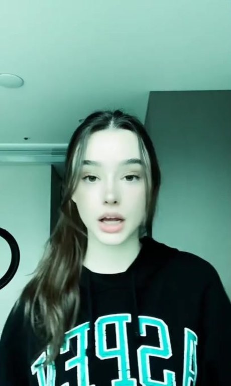 Foto desnuda filtrada de OnlyFans de Dasha Tarab