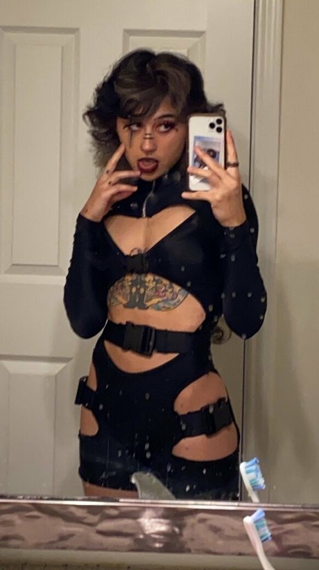 Foto desnuda filtrada de OnlyFans de Missinghalo
