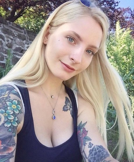 Foto desnuda filtrada de OnlyFans de Swann Sg