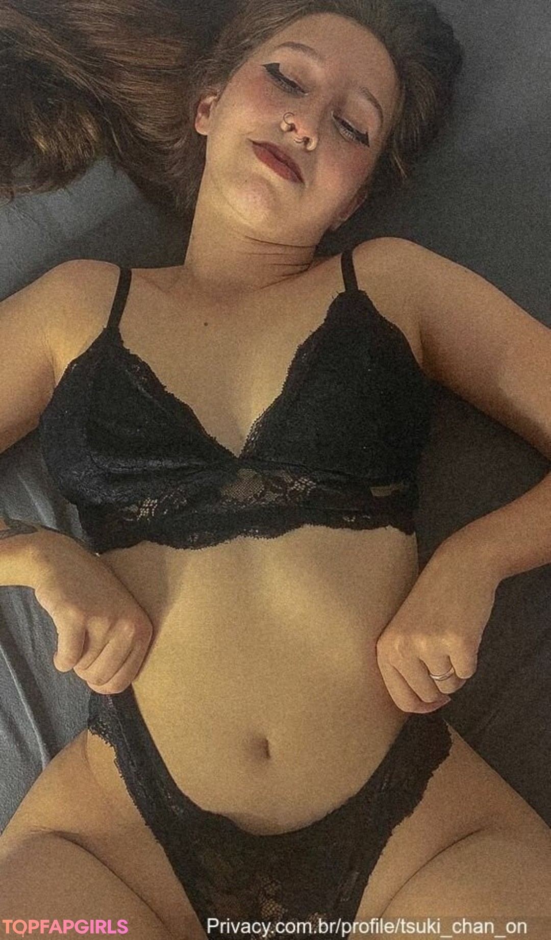 Foto desnuda filtrada de OnlyFans de Tsuki Chan #67 Foto desnuda filtrada de OnlyFans de Tsuki Chan #67