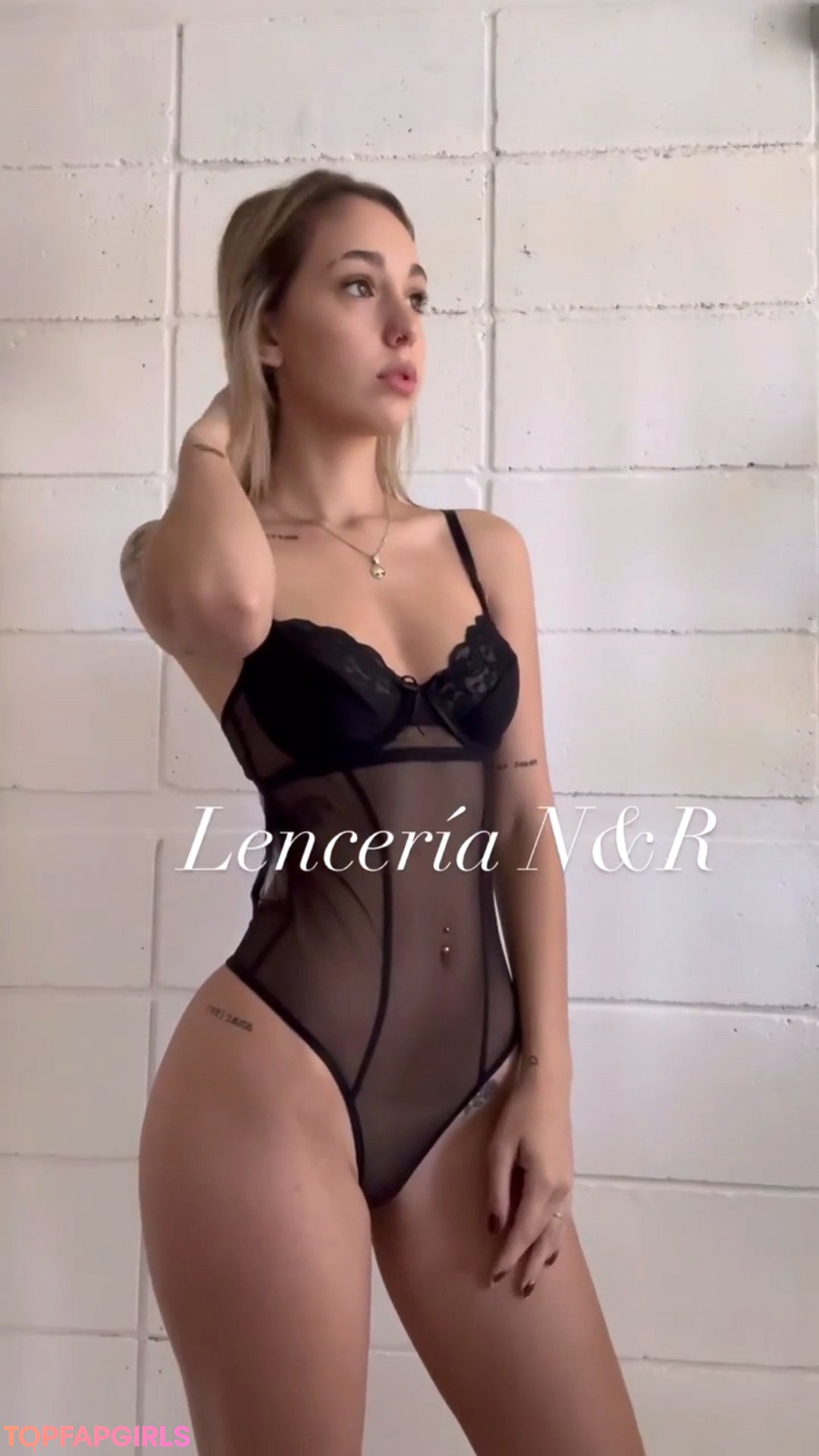 Foto desnuda filtrada de OnlyFans de Agus Digri #183 Foto desnuda filtrada de OnlyFans de Agus Digri #183