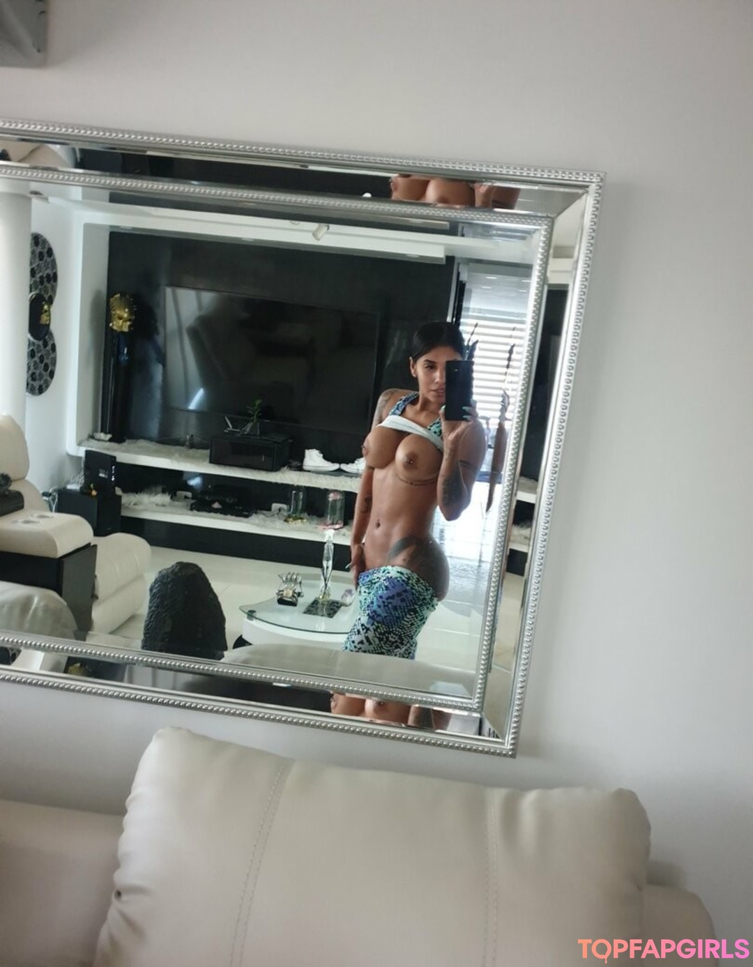 Foto desnuda filtrada de OnlyFans de Sofia Leon #121 Foto desnuda filtrada de OnlyFans de Sofia Leon #121