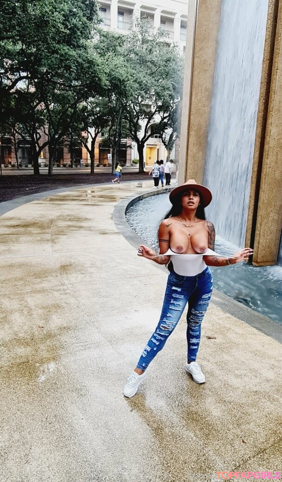 Foto desnuda filtrada de OnlyFans de Sofia Leon #123 Foto desnuda filtrada de OnlyFans de Sofia Leon #123