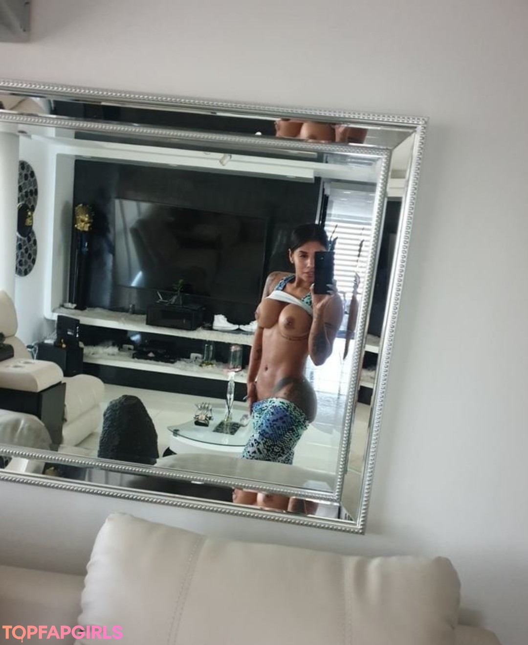 Foto desnuda filtrada de OnlyFans de Sofia Leon #6 Foto desnuda filtrada de OnlyFans de Sofia Leon #6