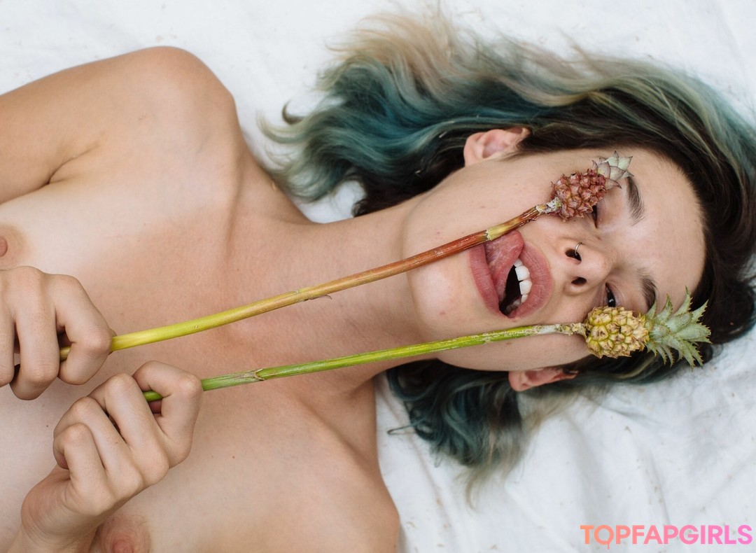 Foto desnuda filtrada de OnlyFans de Carly Foulkes #38 Foto desnuda filtrada de OnlyFans de Carly Foulkes #38