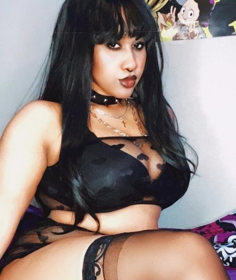 Foto desnuda filtrada de OnlyFans de Artsydoodle